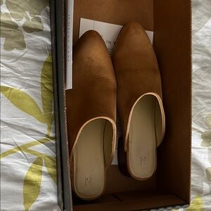 Nisolo Tan Nubuck mules